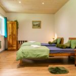 Porte-vert-chambre-2-Sanskiti-chambre-hote-haute-savoie