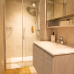 SDB-dortoir-Sanskiti-chambre-hote-haute-savoie